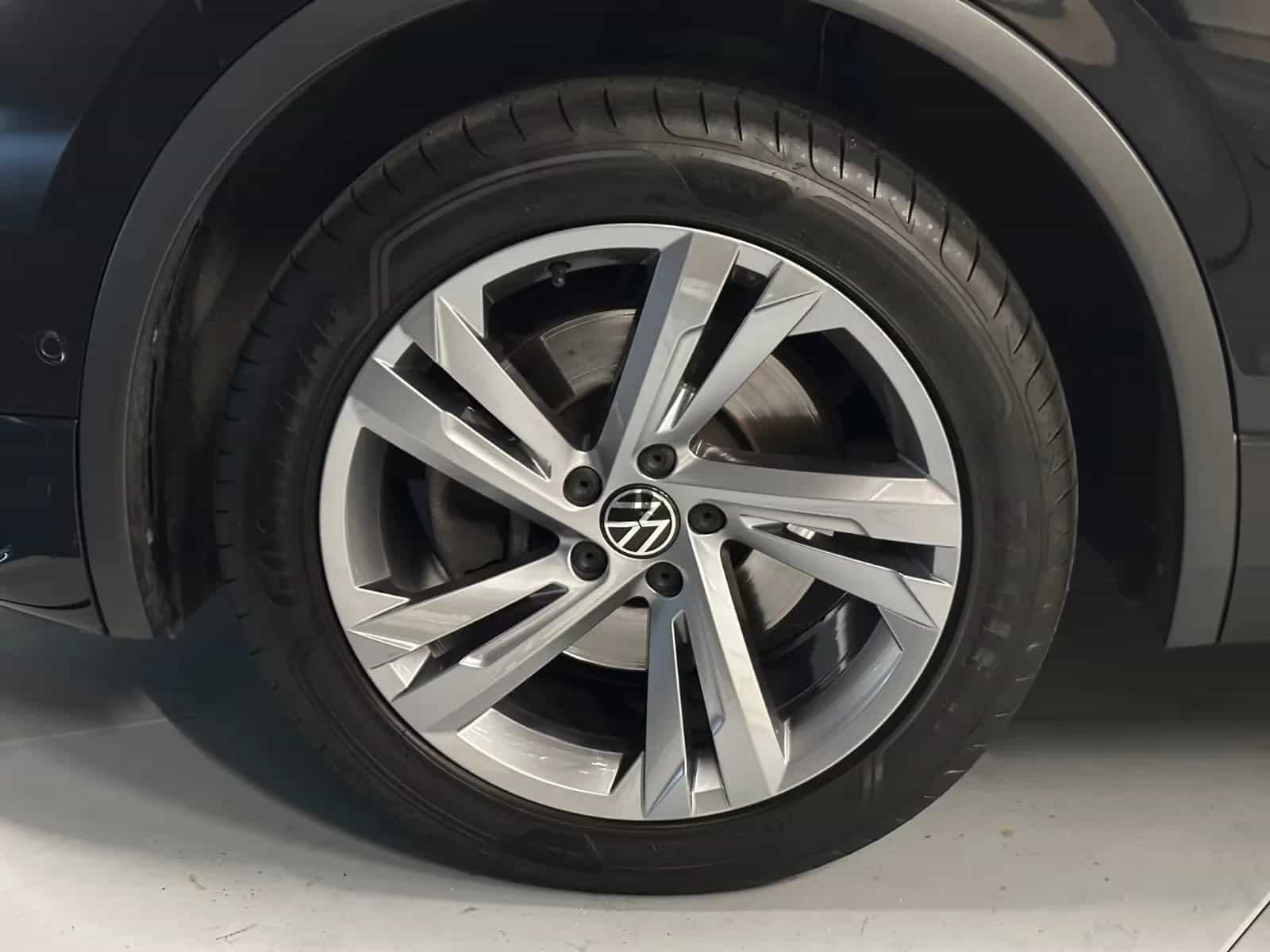 Volkswagen Tiguan 05/2021-photo-7