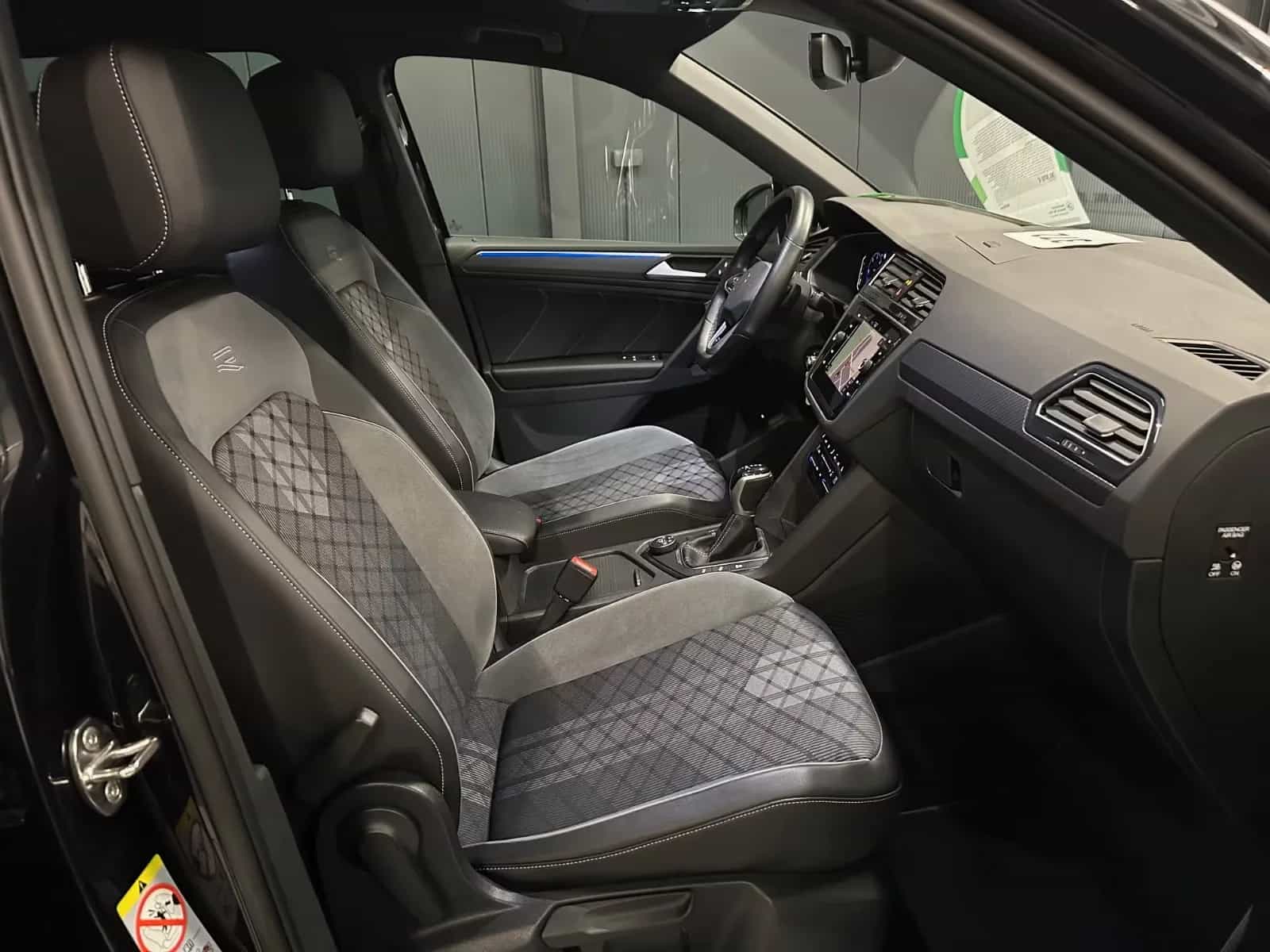 Volkswagen Tiguan 05/2021-photo-8