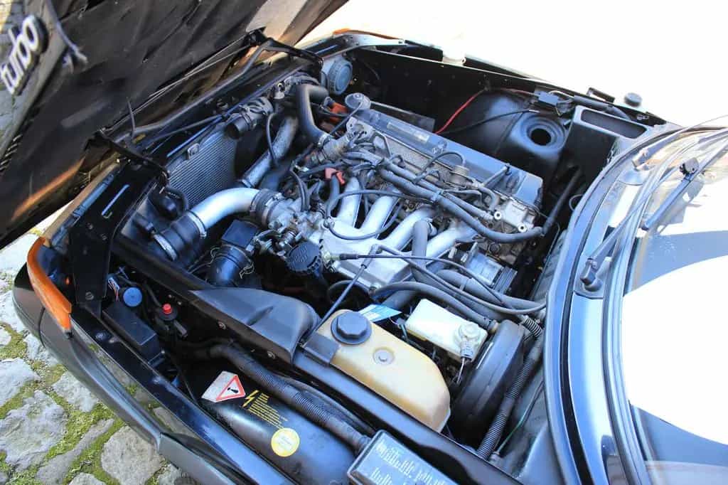 Saab 900 Turbo 16S MJ1988 schwarz Leder beige 07/1988-photo-10