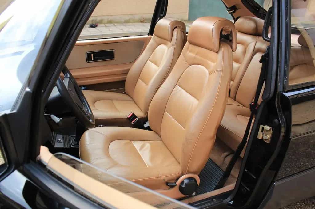 Saab 900 Turbo 16S MJ1988 schwarz Leder beige 07/1988-photo-4