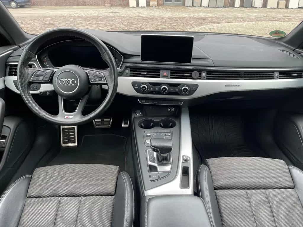 Audi A4 Avant quattro sport, S-Line, Standheizung 03/2018-photo-13
