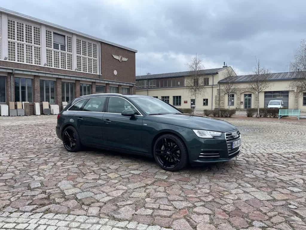 Audi A4 Avant quattro sport, S-Line, Standheizung 03/2018-photo-7