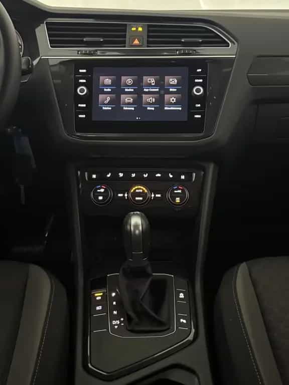 Volkswagen Tiguan 1.5 TSI Comfortl. AHK LED 1.Hd Navi-app 07/2019-photo-16