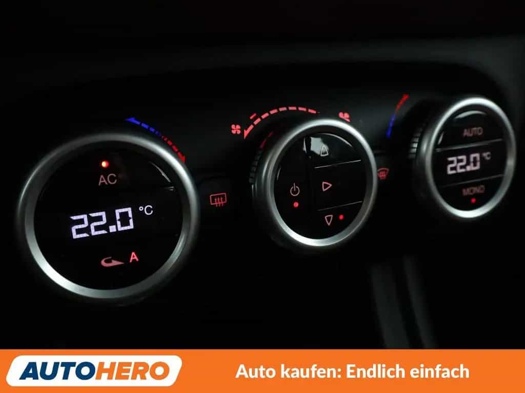 Alfa Romeo Giulietta 1.4 Turbo Super Aut.*TEMPO*PDC*SHZ* 06/2016-photo-21