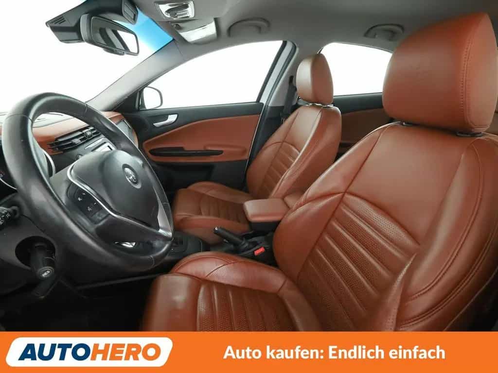 Alfa Romeo Giulietta 1.4 Turbo Super Aut.*TEMPO*PDC*SHZ* 06/2016-photo-9