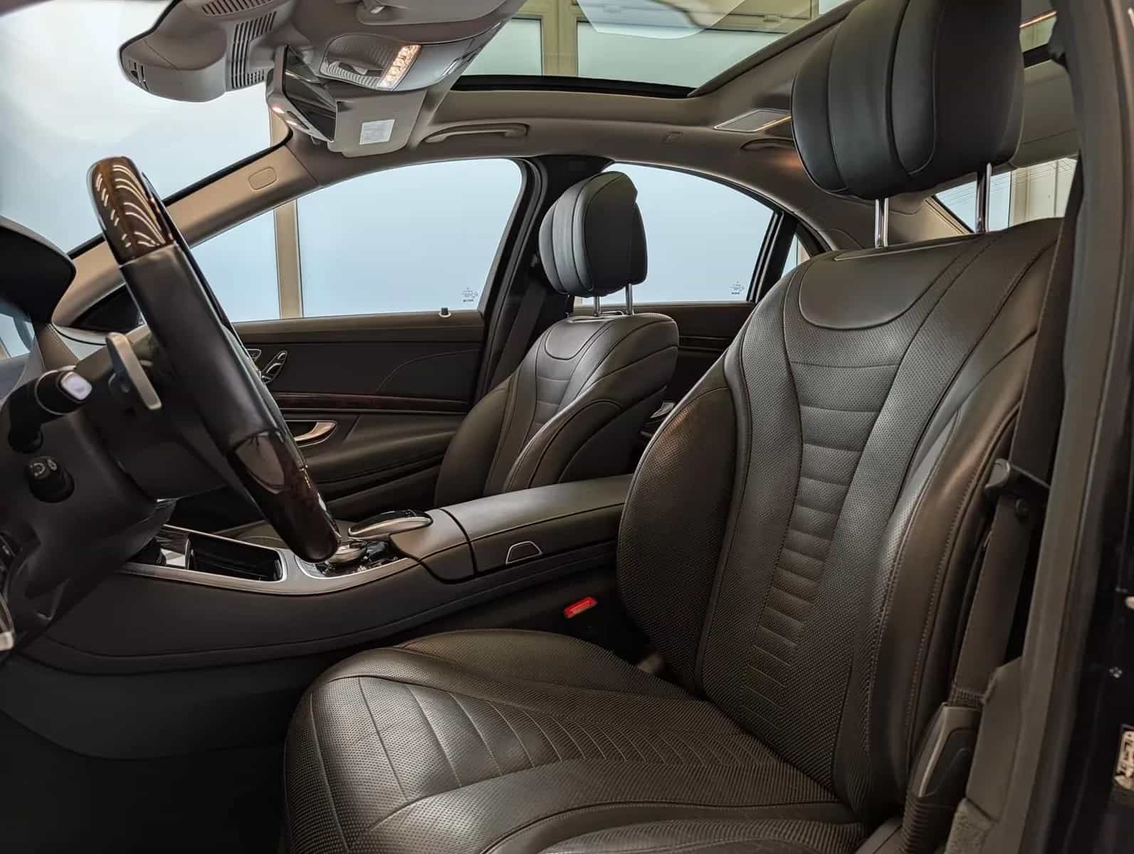 Mercedes-Benz S-Class 560 11/2017-photo-11