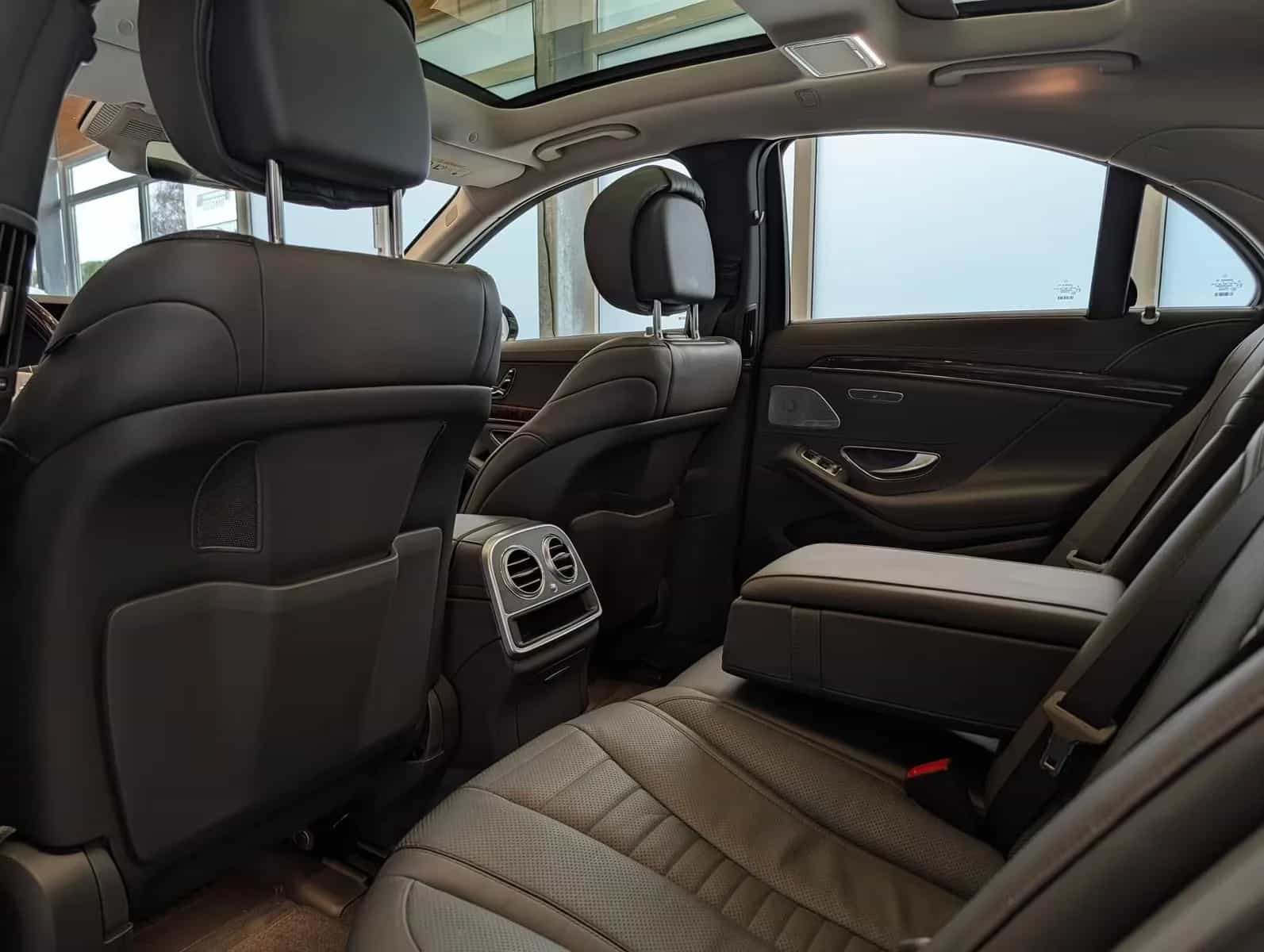 Mercedes-Benz S-Class 560 11/2017-photo-12