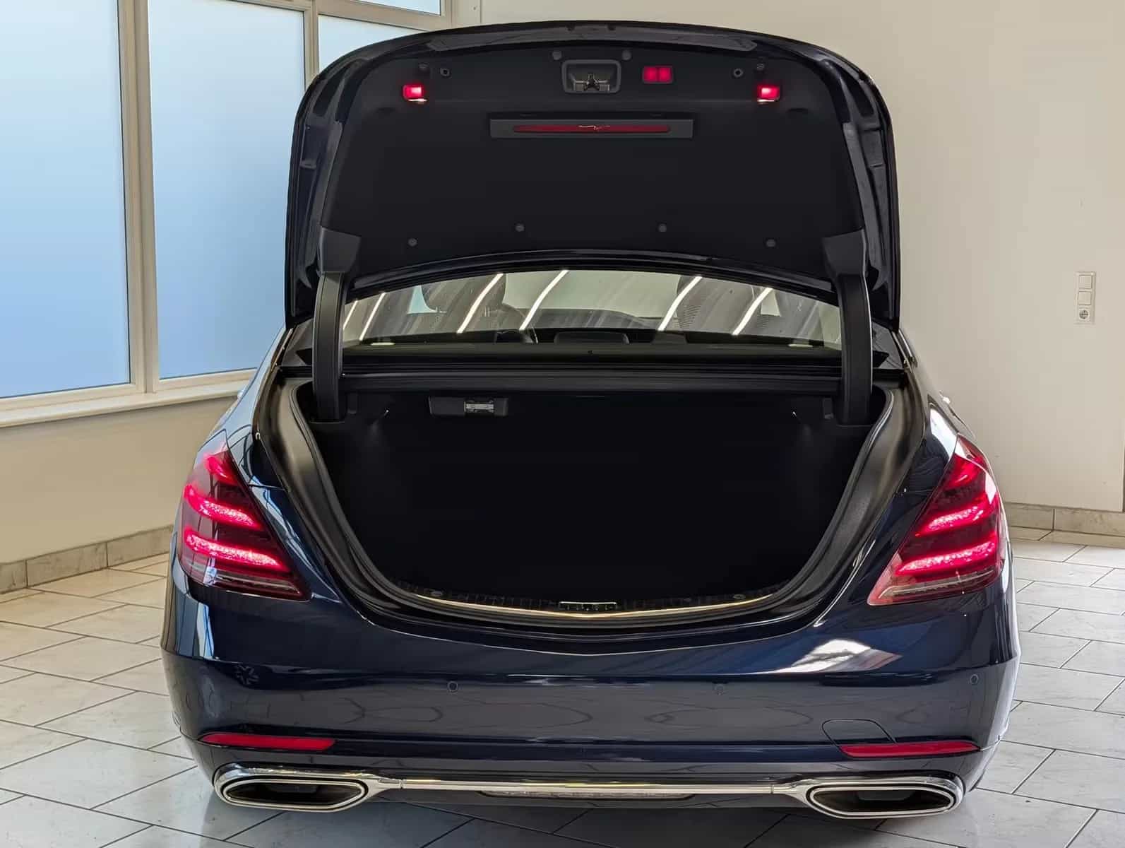 Mercedes-Benz S-Class 560 11/2017-photo-28