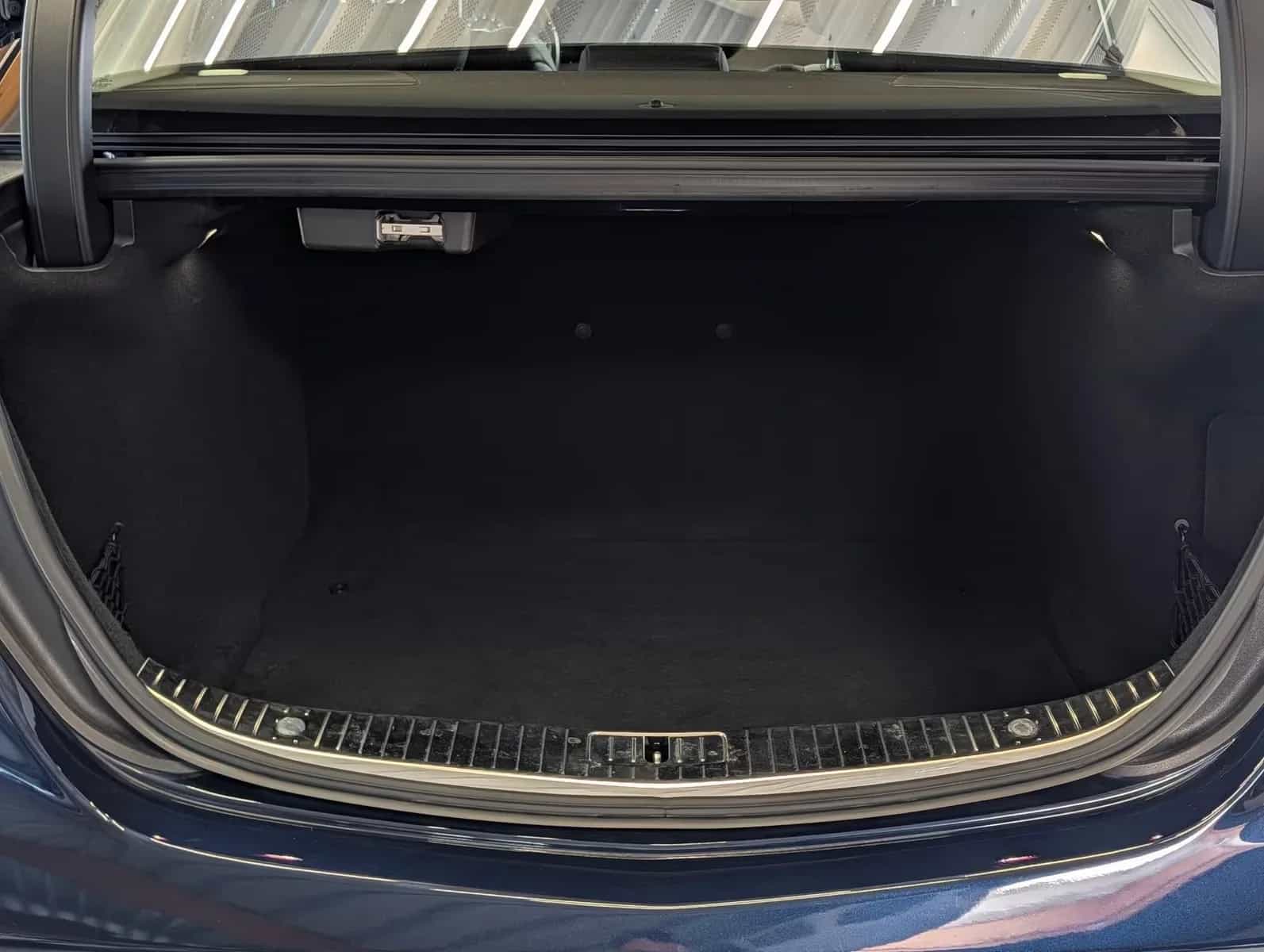 Mercedes-Benz S-Class 560 11/2017-photo-29