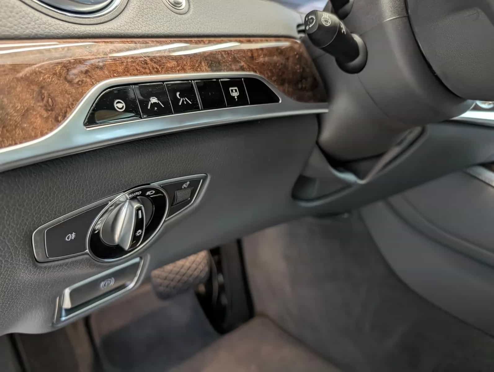 Mercedes-Benz S-Class 560 11/2017-photo-9