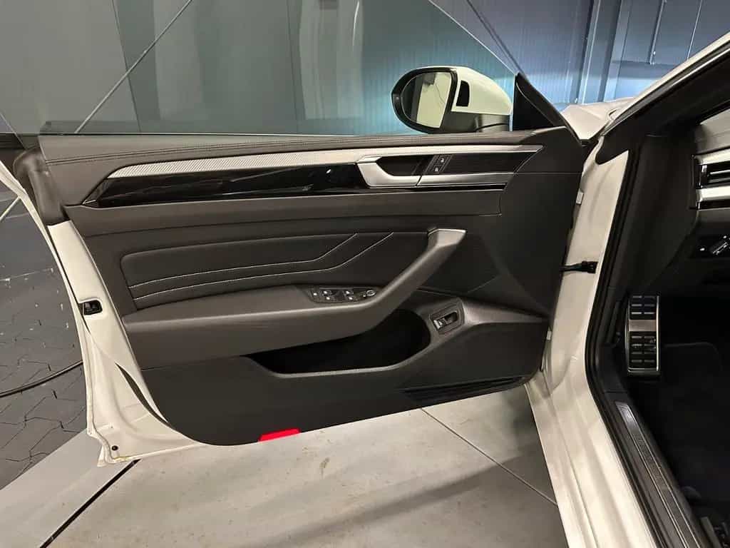 Volkswagen Arteon Shooting Brake R-Line 4Motion*20Zoll*DCC* 12/2021-photo-12