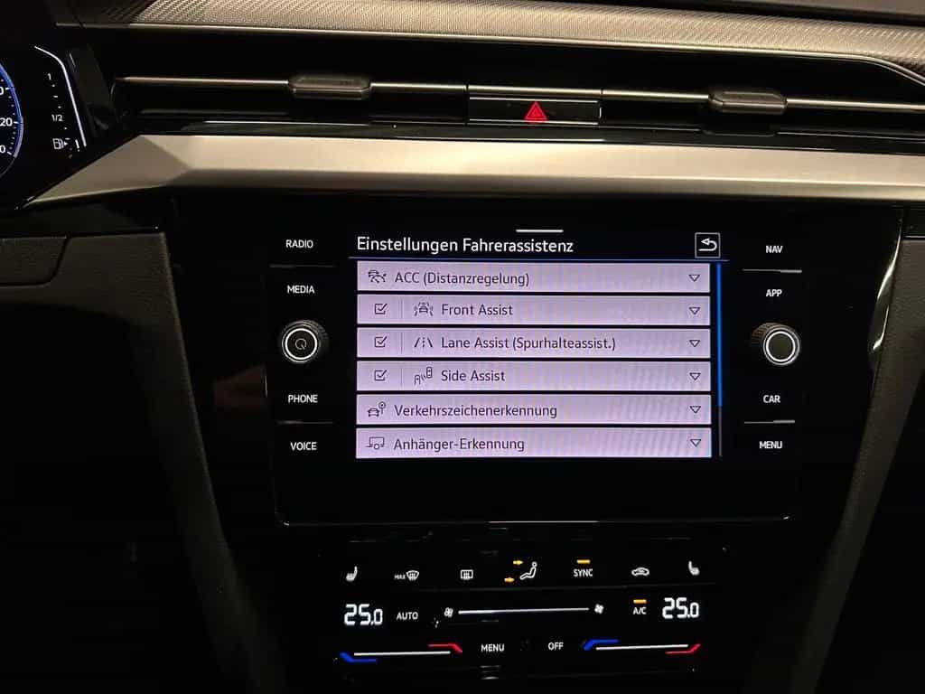 Volkswagen Arteon Shooting Brake R-Line 4Motion*20Zoll*DCC* 12/2021-photo-24