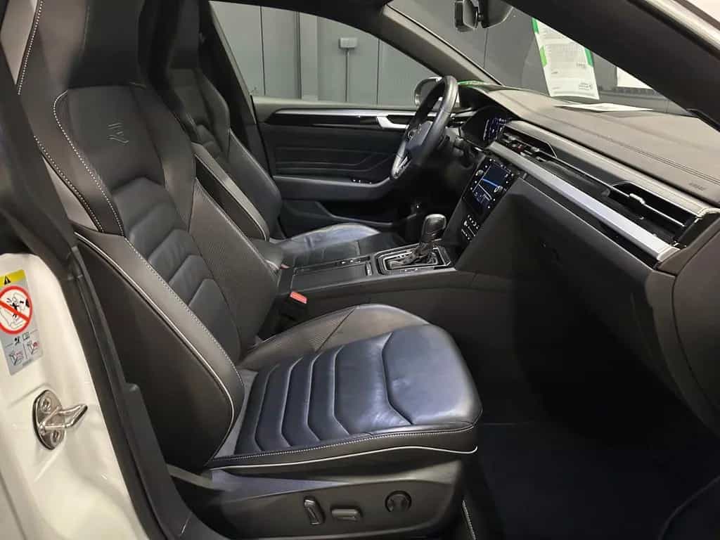 Volkswagen Arteon Shooting Brake R-Line 4Motion*20Zoll*DCC* 12/2021-photo-9
