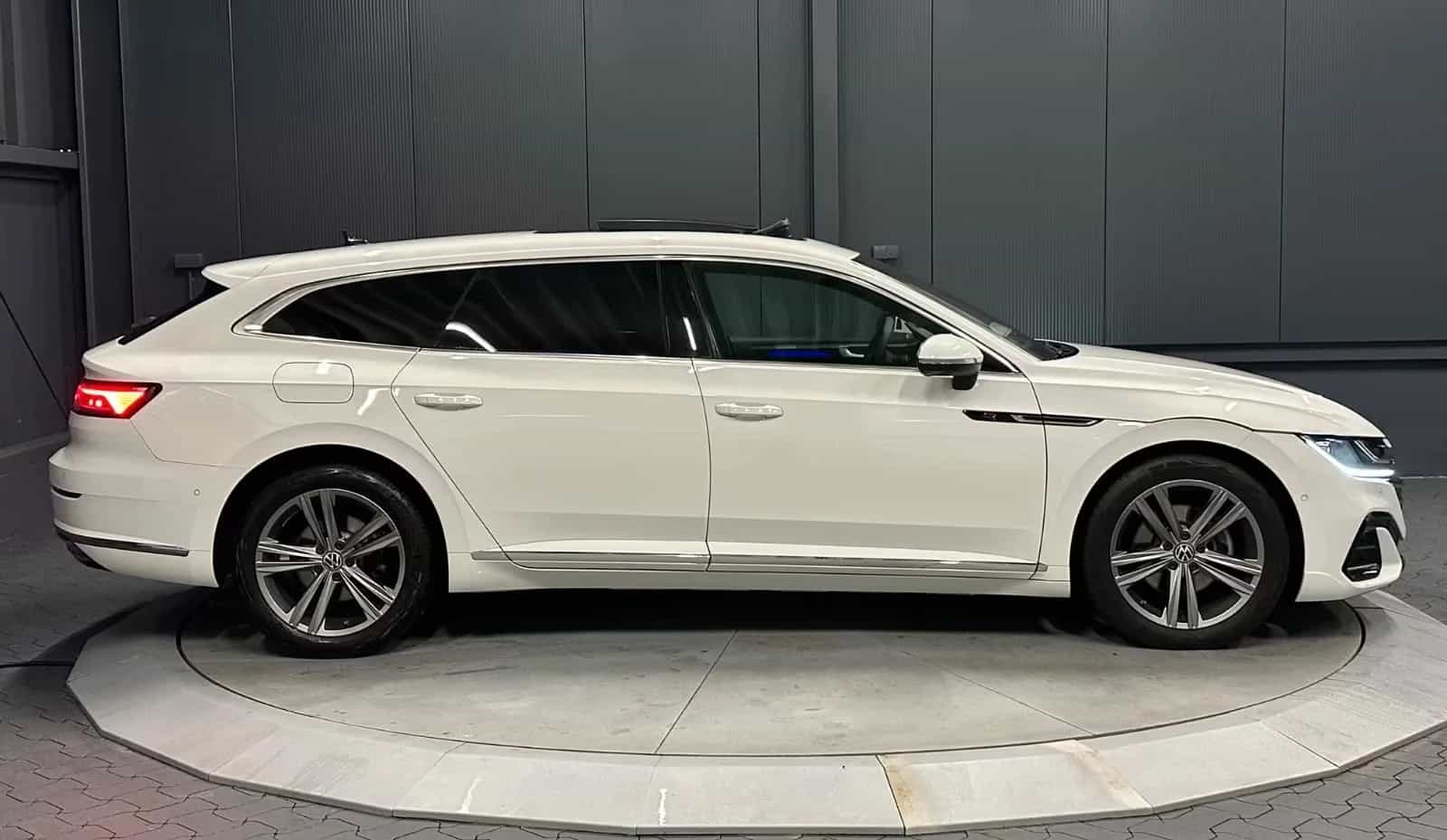 Volkswagen Arteon Shooting Brake DSG Elegance Leder+PanoSD+ 11/2021-photo-0