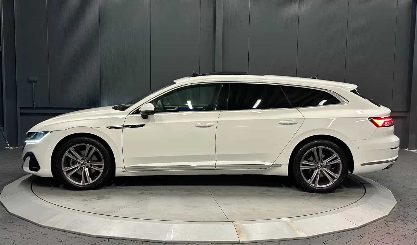 Volkswagen Arteon Shooting Brake DSG Elegance Leder+PanoSD+ 11/2021-photo-2