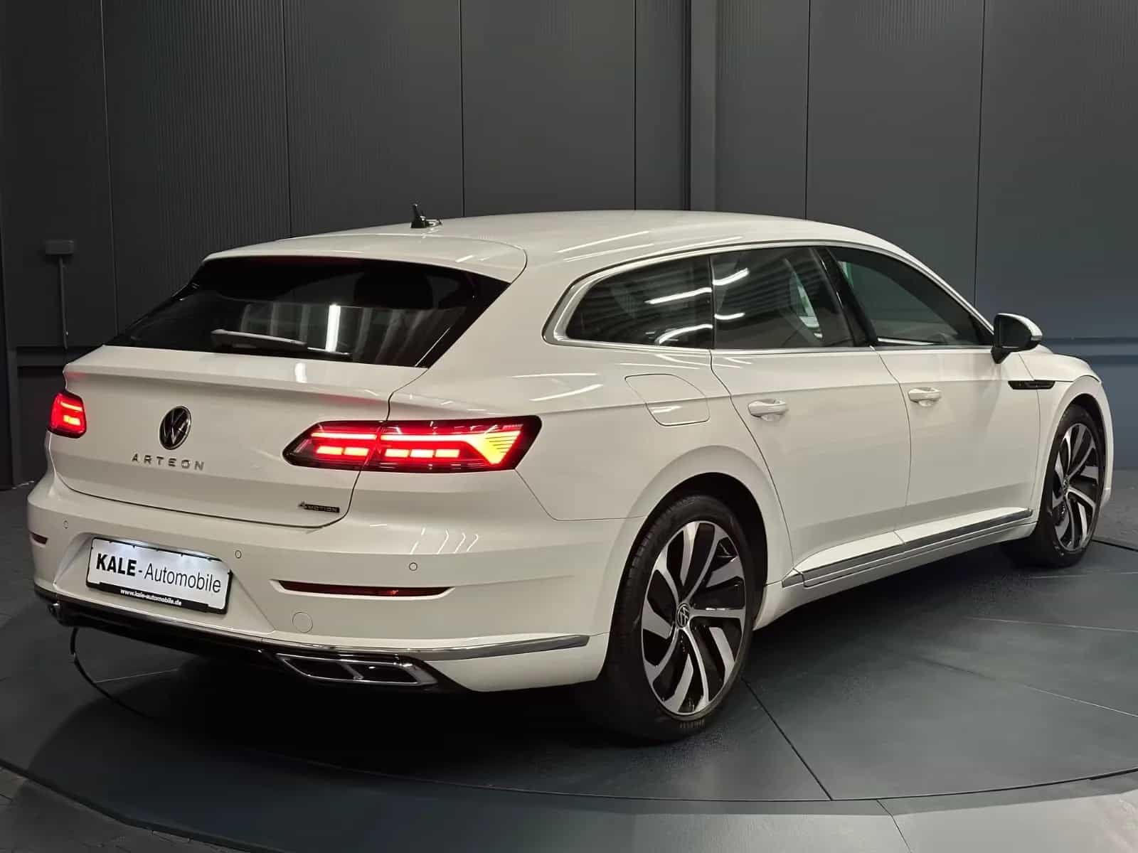 Volkswagen Arteon Shooting Brake DSG Elegance Leder+PanoSD+ 08/2021-photo-5