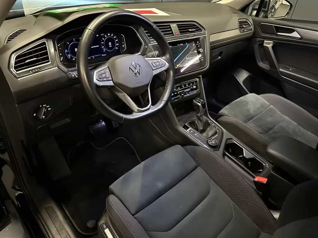 Volkswagen Tiguan Allspace Life 4Motion *PANORAMA*MASSAGE* 12/2022-photo-15