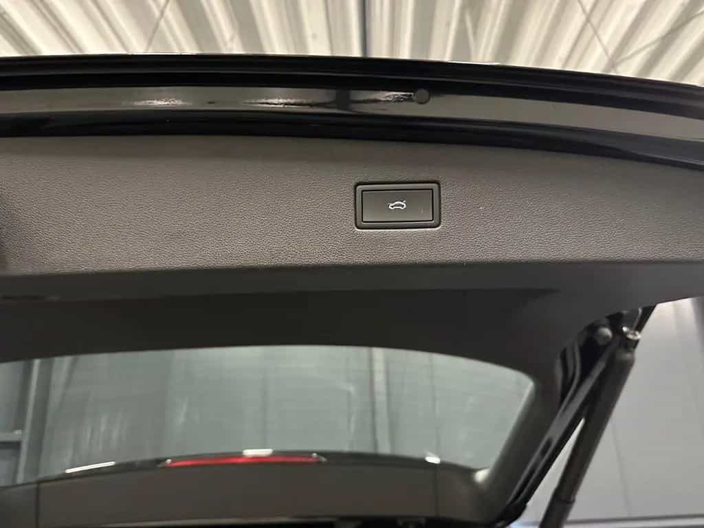 Volkswagen Tiguan Allspace Life 4Motion *PANORAMA*MASSAGE* 12/2022-photo-29