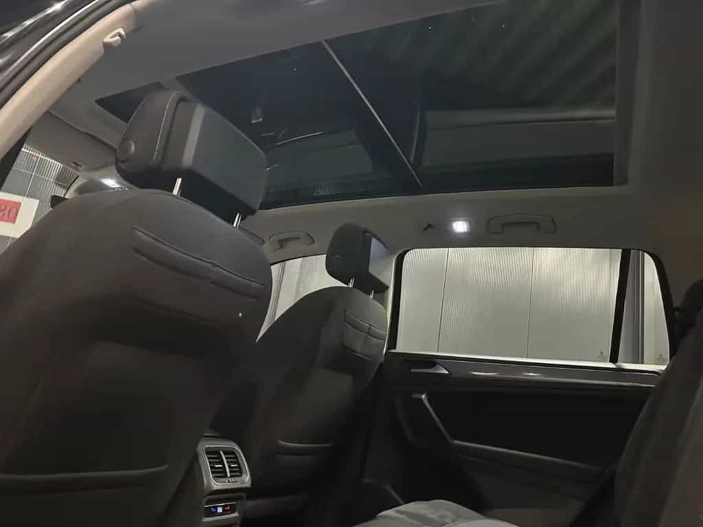 Volkswagen Tiguan Allspace Life 4Motion *PANORAMA*MASSAGE* 12/2022-photo-9