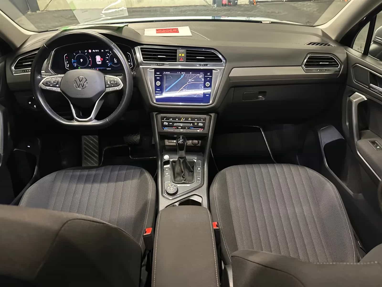 Volkswagen Tiguan Allspace 11/2023-photo-12