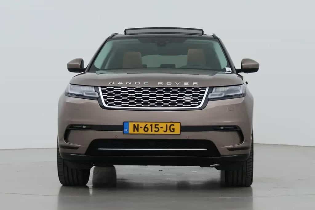 Land Rover Range Rover Rover Velar 2.0 I4 AWD R-Dynamic SE | pano 08/2018-photo-15
