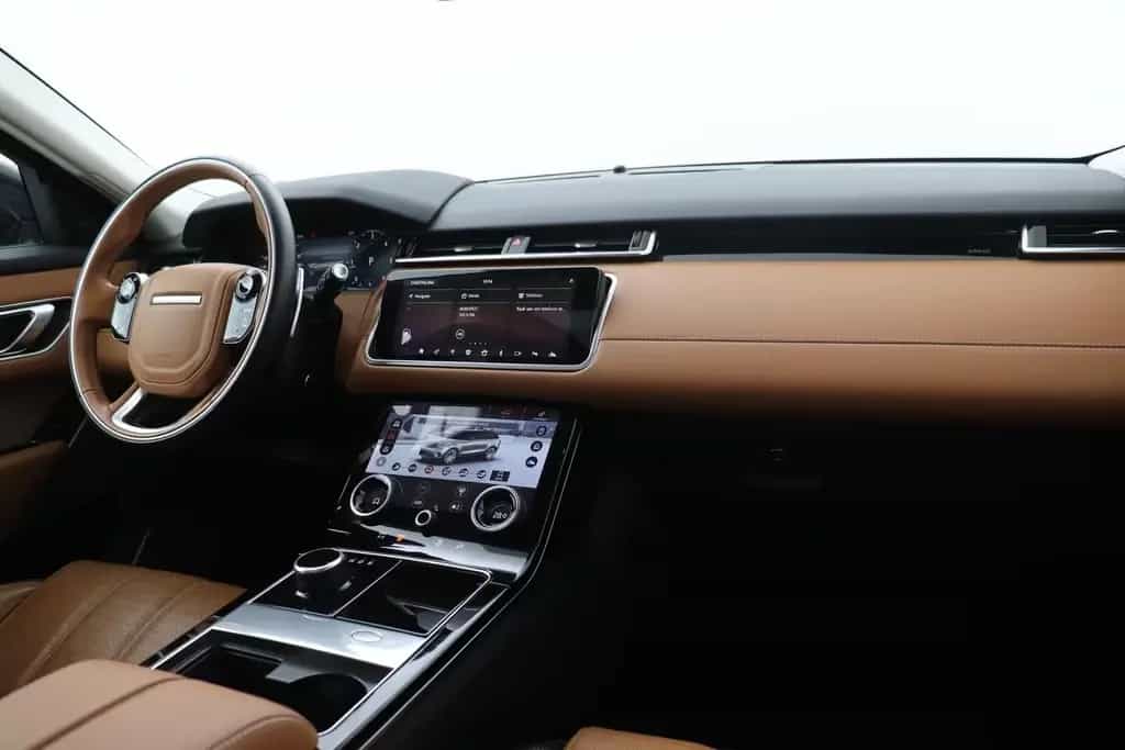 Land Rover Range Rover Rover Velar 2.0 I4 AWD R-Dynamic SE | pano 08/2018-photo-16