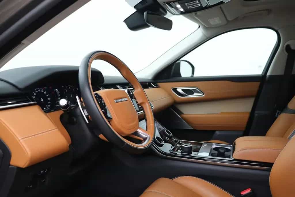 Land Rover Range Rover Rover Velar 2.0 I4 AWD R-Dynamic SE | pano 08/2018-photo-2