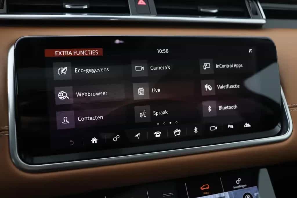 Land Rover Range Rover Rover Velar 2.0 I4 AWD R-Dynamic SE | pano 08/2018-photo-20