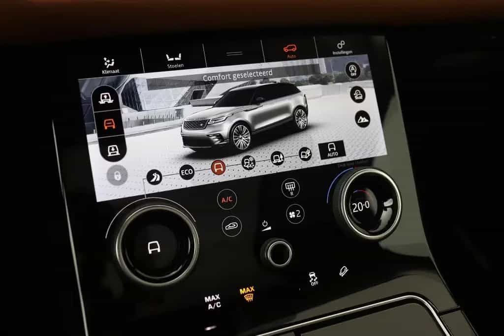 Land Rover Range Rover Rover Velar 2.0 I4 AWD R-Dynamic SE | pano 08/2018-photo-31