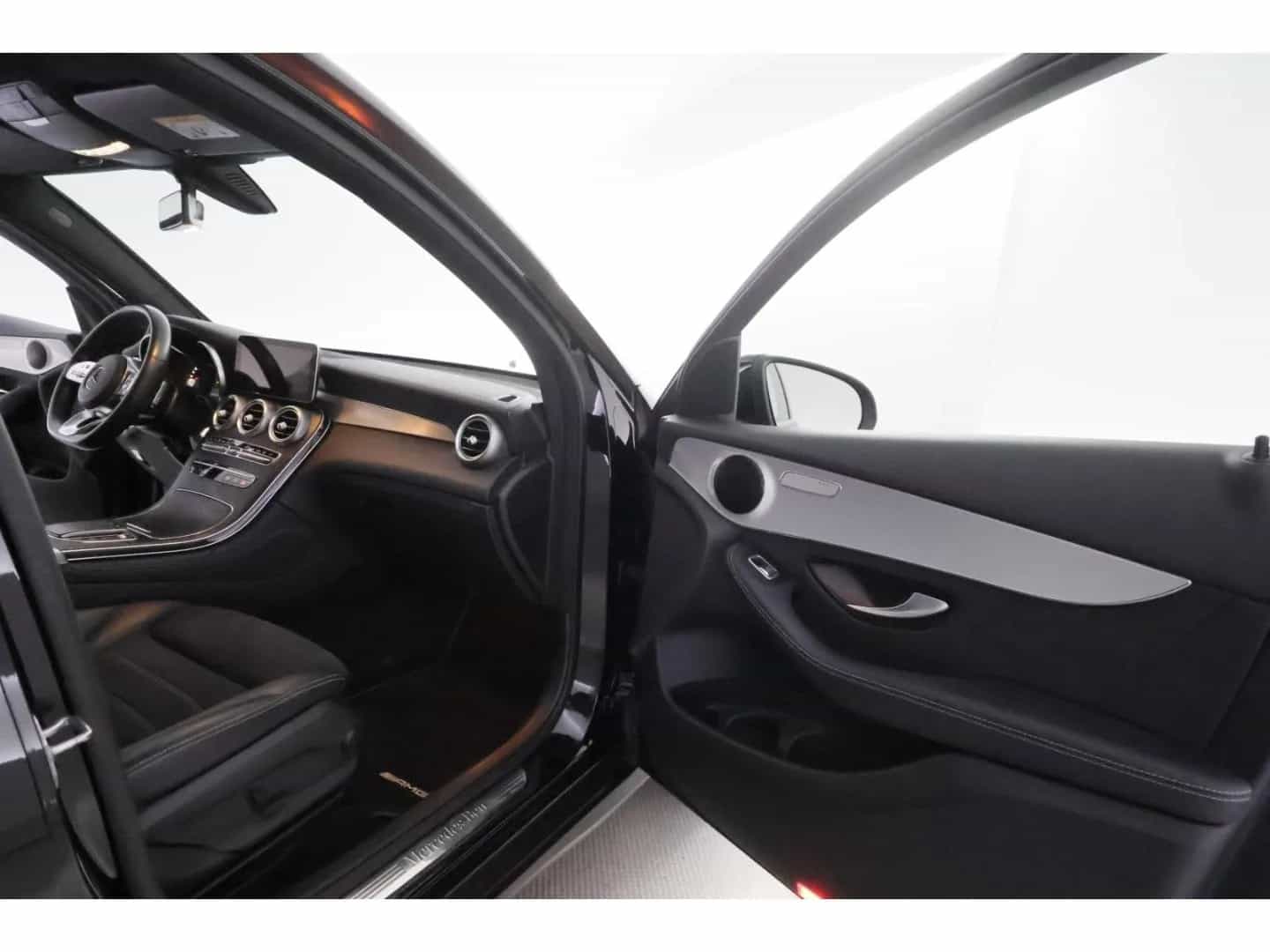 Mercedes-Benz GLC-Class 300 05/2020-photo-20