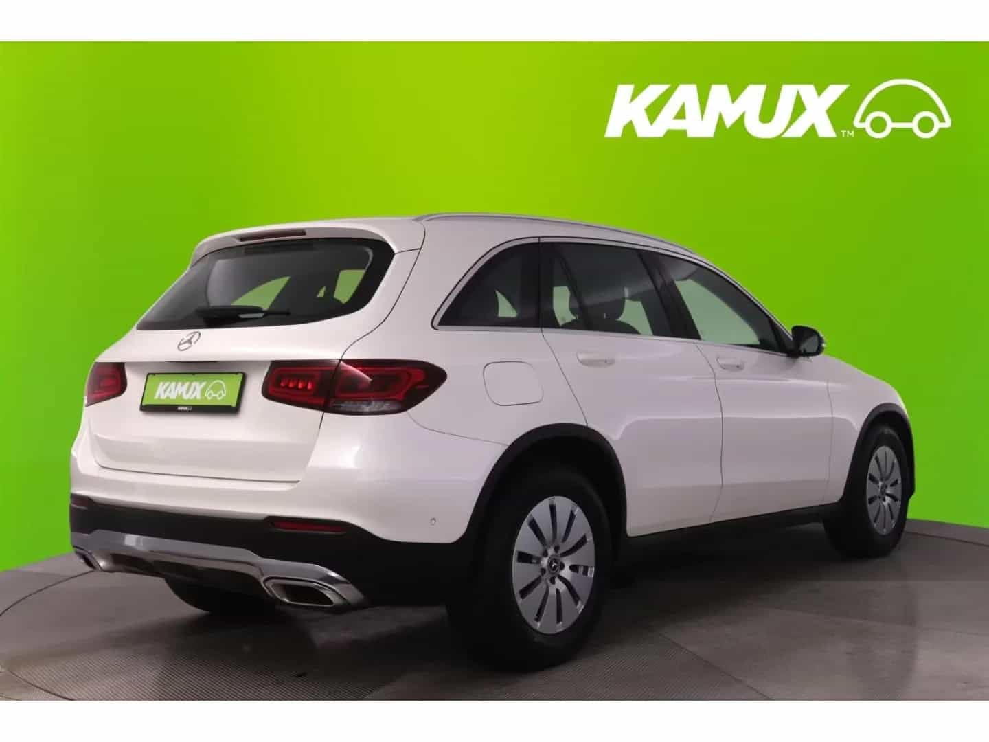 Mercedes-Benz GLC-Class 200 09/2020-photo-3