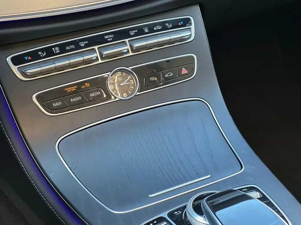Mercedes-Benz E-Class CABRIO AMG LINE 4MATIC HuD MEMORY BURMESTER 07/2018-photo-25