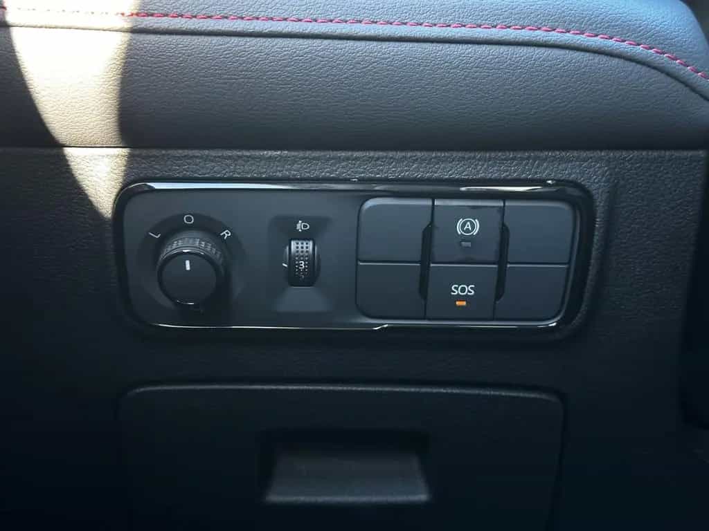 Maxus T60 MAX 2.0 TDCi 4WD Luxury LED 360 PDC Shz Leder null-photo-20
