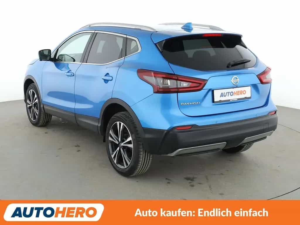 Nissan Qashqai 1.3 DIG-T Zama 03/2021-photo-3