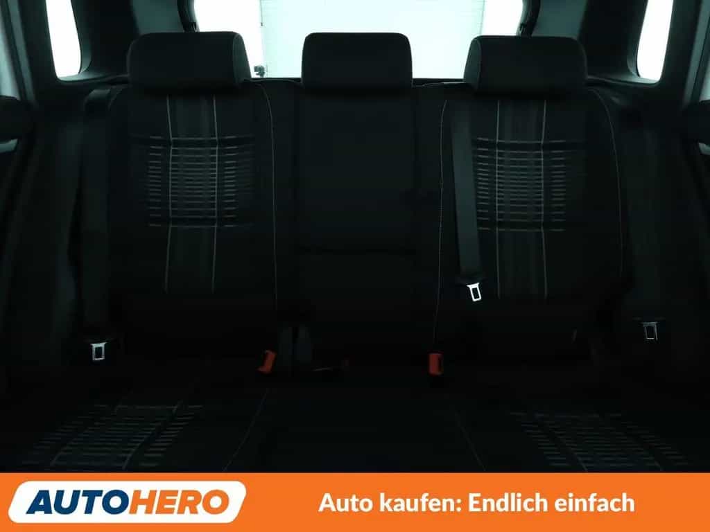 Volkswagen Tiguan 1.4 TSI Lounge Sport & Style BMT Aut.*NAV 04/2016-photo-15