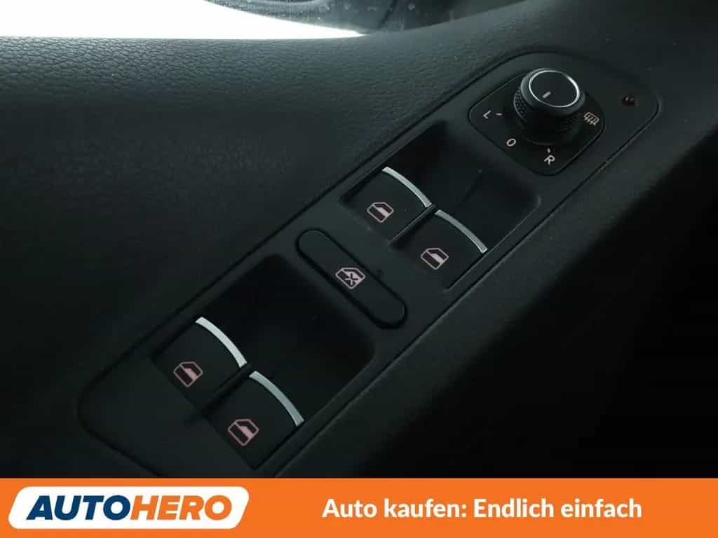 Volkswagen Tiguan 1.4 TSI Lounge Sport & Style BMT Aut.*NAV 04/2016-photo-23