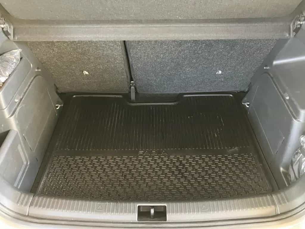 Skoda Fabia 1.0 TSI Soleil LED Navi SHZ ACC 04/2019-photo-10