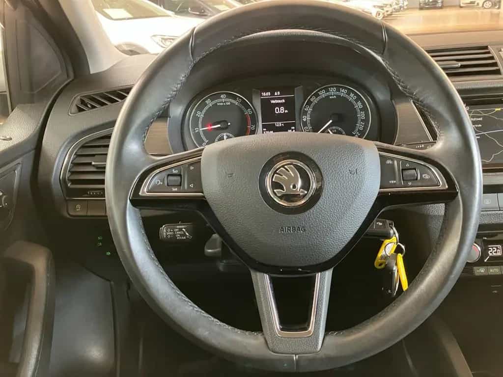 Skoda Fabia 1.0 TSI Soleil LED Navi SHZ ACC 04/2019-photo-11
