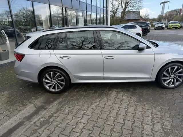Skoda Octavia Combi Tour Navi Licht Sicht el. Heckklap 04/2022-photo-3