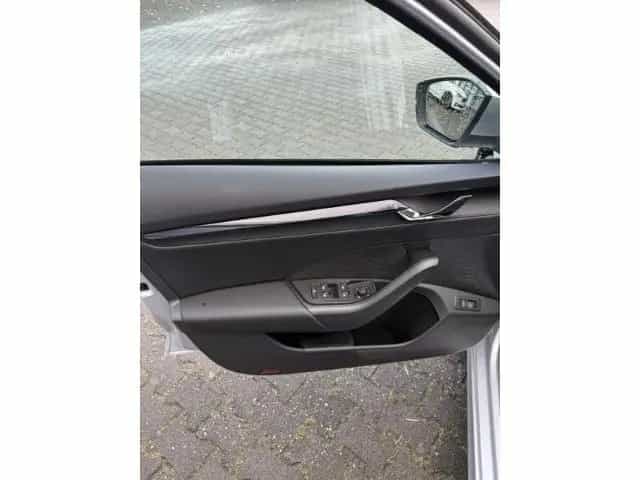 Skoda Octavia Combi Tour Navi Licht Sicht el. Heckklap 04/2022-photo-9