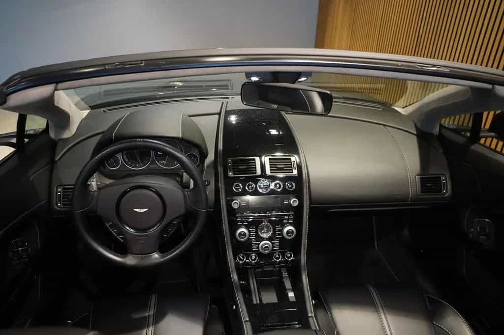 Aston Martin V12 Vantage S Roadster*U-frei*BRD-Fzg*Top-Zst* 05/2015-photo-11