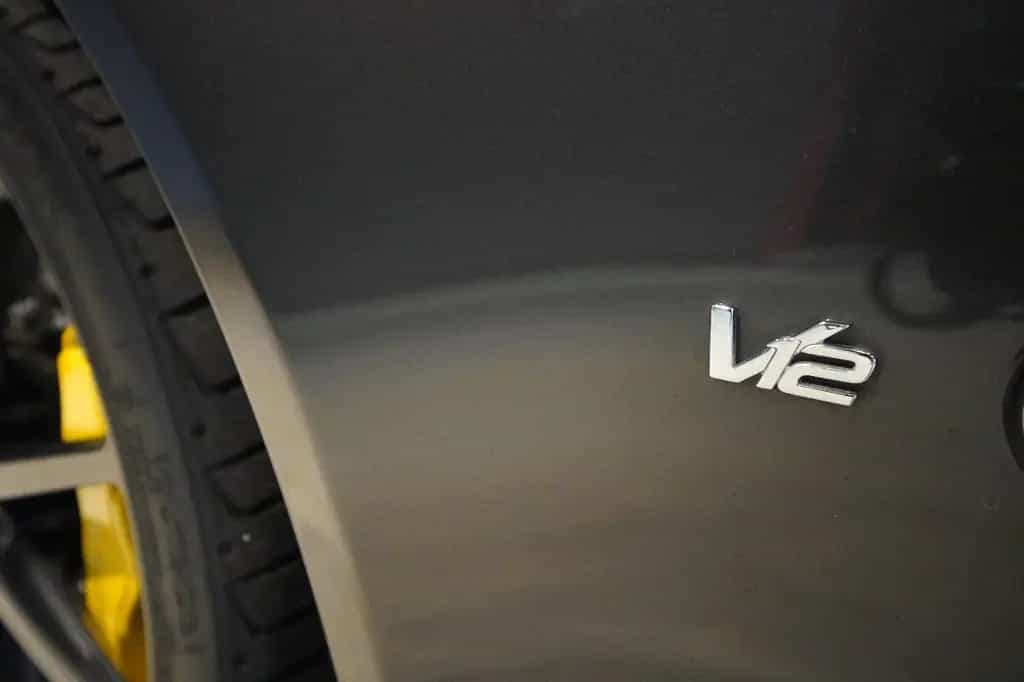 Aston Martin V12 Vantage S Roadster*U-frei*BRD-Fzg*Top-Zst* 05/2015-photo-18