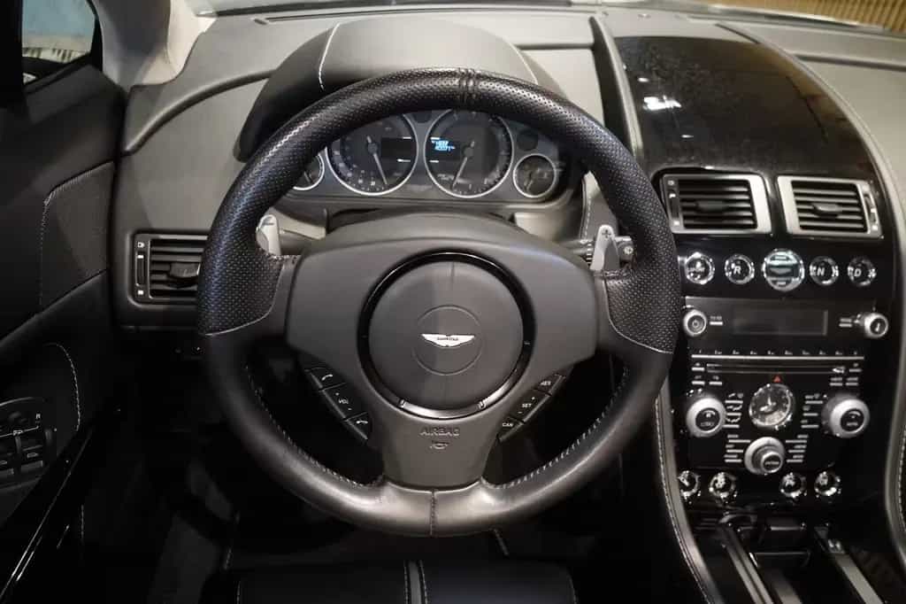 Aston Martin V12 Vantage S Roadster*U-frei*BRD-Fzg*Top-Zst* 05/2015-photo-6