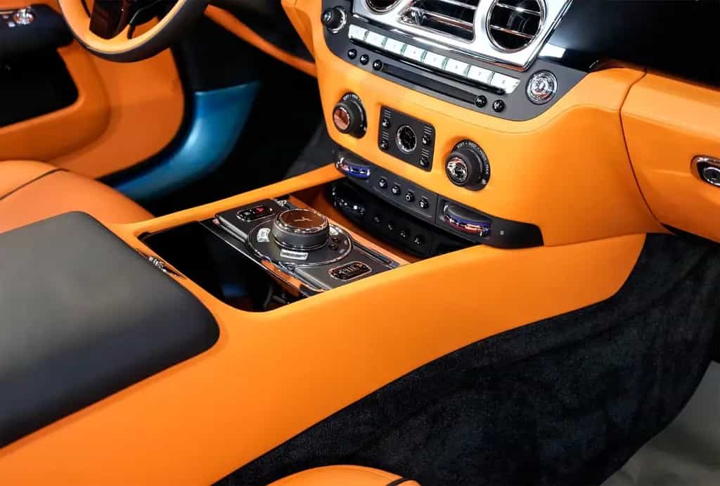 Rolls-Royce Wraith Onyx Concept 10/2023-photo-10