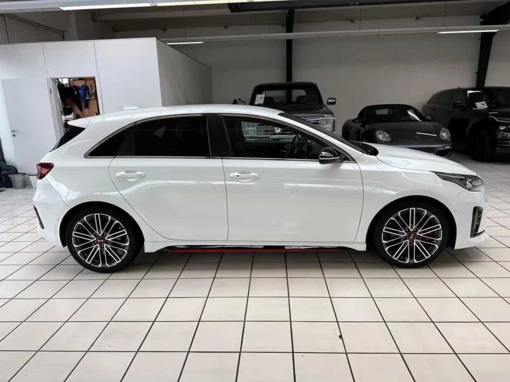 Kia Ceed GT Automatik Navigation JBL Premium 06/2019-photo-3