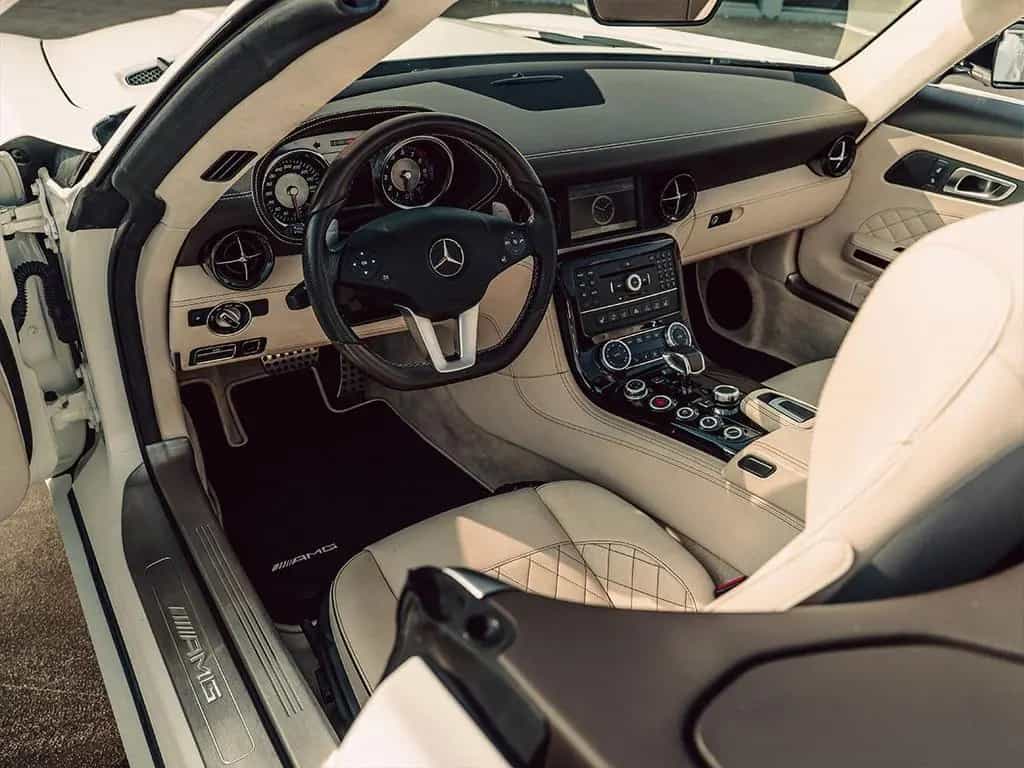 Mercedes-Benz SLS AMG Roadster GT *sofort verfügbar* 01/2014-photo-11