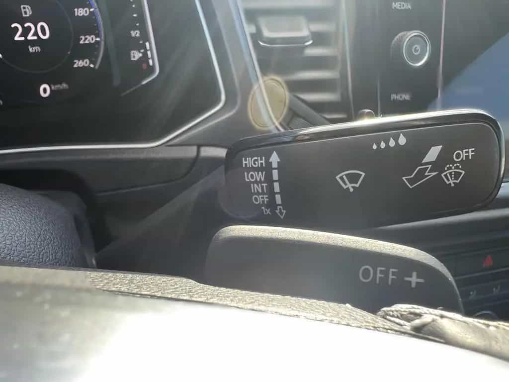 Volkswagen T-Roc Cabrio R-Line AHK, PDC+360°Kam, ACC, SHA, 10/2020-photo-25