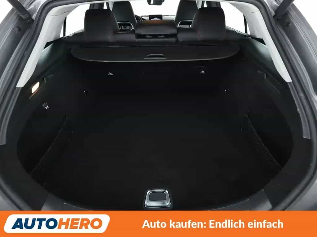 Mercedes-Benz CLA 180 Shooting Brake CLA-Klasse CLA 180 Shooting Brake AMG Line Aut 04/2018-photo-17