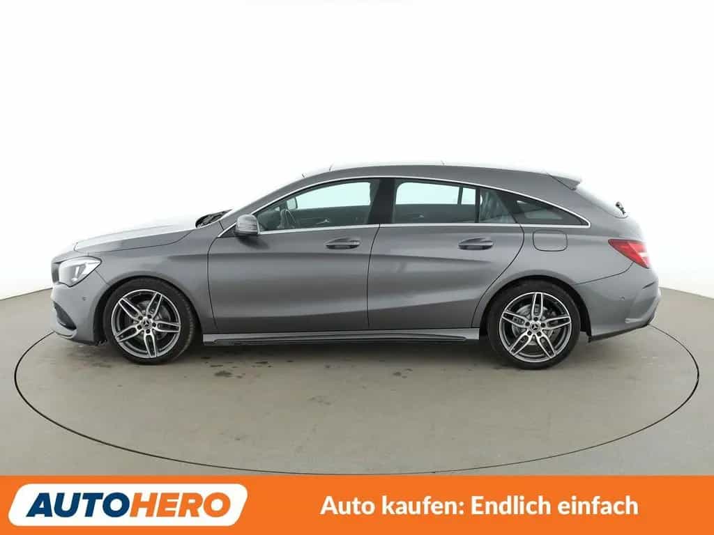 Mercedes-Benz CLA 180 Shooting Brake CLA-Klasse CLA 180 Shooting Brake AMG Line Aut 04/2018-photo-2