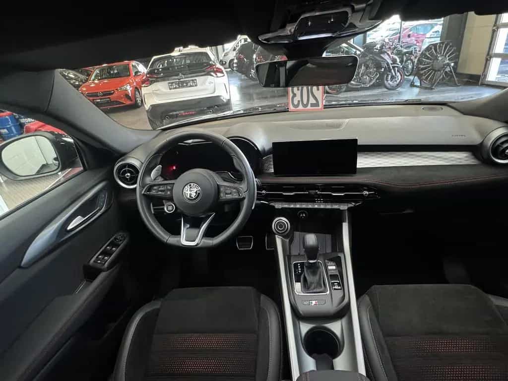 Alfa Romeo Tonale 1.5 VGT Veloce 48 V Hybrid LED 07/2023-photo-16